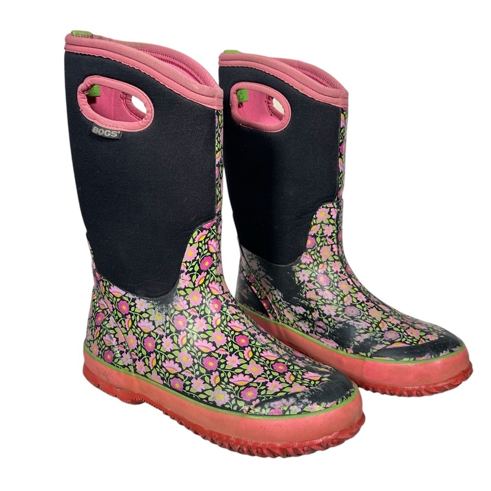 BOGS Classic High Waterproof Insulated Boots in Spring Floral